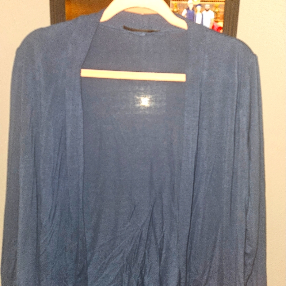 Cardigans - Picture 3 of 8